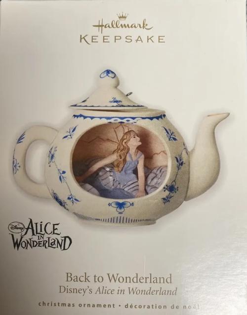 Елочная игрушка Алиса в Стране Чудес